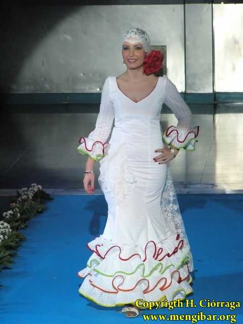 Semana la Mujer 2010. 5 de marzo.Desfile de trajes Flamencos-2_236