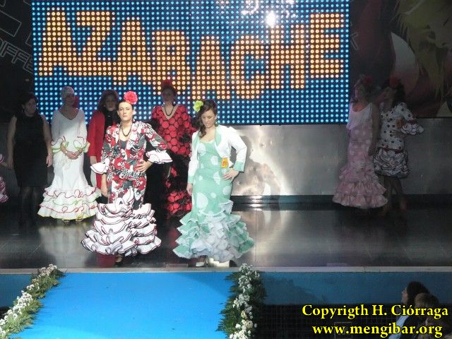 Semana la Mujer 2010. 5 de marzo.Desfile de trajes Flamencos-2_248