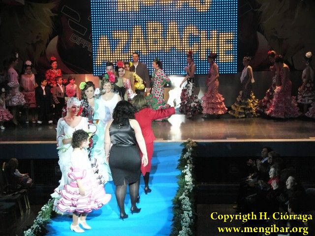 Semana la Mujer 2010. 5 de marzo.Desfile de trajes Flamencos-2_268