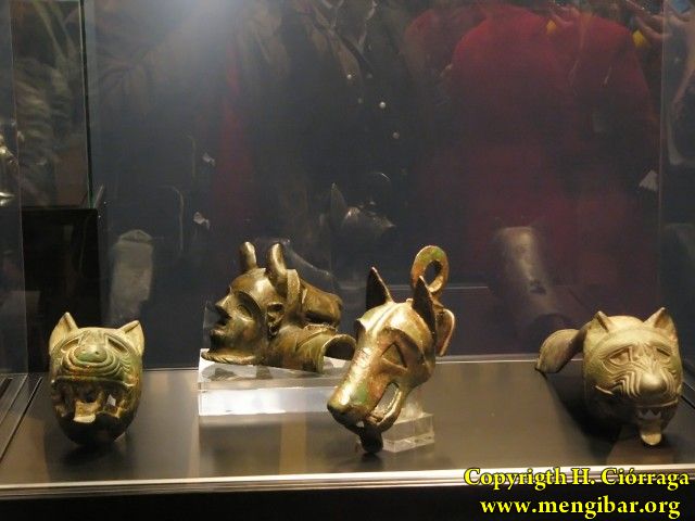 Bronces de Maquiz. Exposicion. 18-11-2010_36