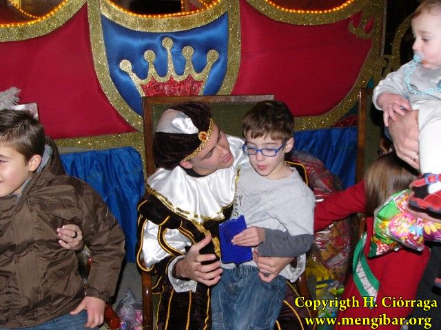Recogida de cartas para los Reyes Magos. 4-01-2011_180