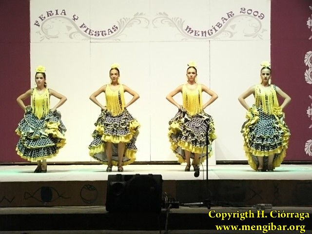 Portico de Feria 2009 . Academia de Baile F&M_417
