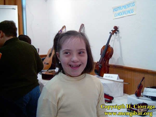 Exposicin de instrumentos musicales. Colegio Jos Plata 28
