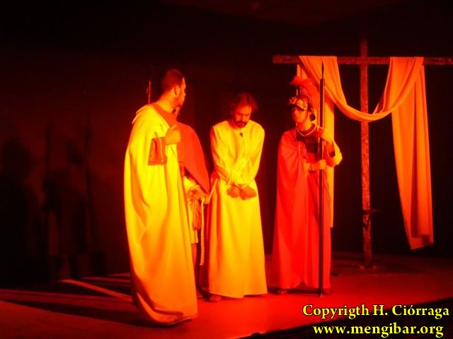 Mengibar getsemani teatro la pasion 2008 (40)
