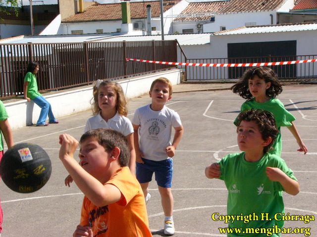 Juegos Deportivos entre colegios de Mengbar 100