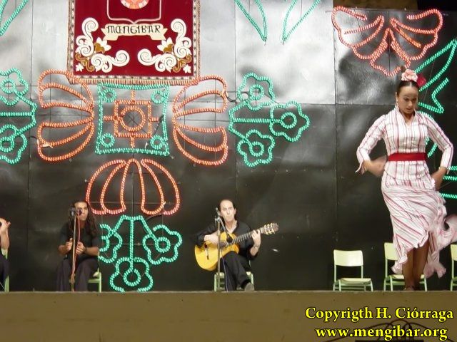 Fin de fiestas. Sacapuntas, Flamenco y  Recinto Ferial 40